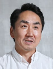 いでざわ・たけし 96年(平8年)早大政経卒、朝日生命保険入社。07年ライブドア社長、12年NHNジャパン(現LINE)取締役、15年から現職。長野県出身。