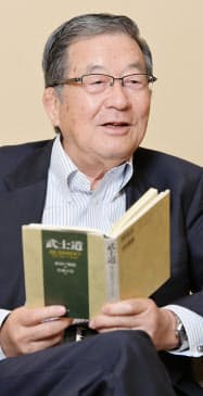 むねおか・しょうじ　1946年生まれ。70年東大農卒。新日鉄社長、新日鉄住金会長、経団連副会長、全日本柔道連盟会長などを歴任。現在、日本製鉄相談役。