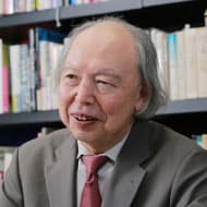 しげのぶ・ゆたか 1941年旧樺太生まれ。64年国際基督教大卒、TBS入社。70年テレビマンユニオン設立に参加。著書に『テレビジョンは状況である』など。