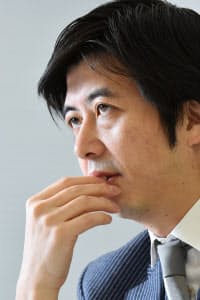 「高校時代に学校行事などで、リーダーの役割を買って出ることが病みつきになった」と話す
