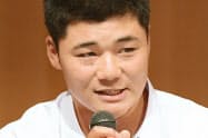 9月22日の記者会見でプロ志望を表明した早実の清宮幸太郎内野手（東京都国分寺市）=佐藤圭一郎撮影