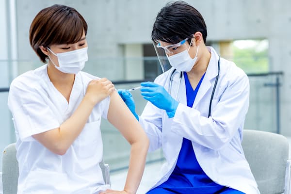 日本のワクチン接種率は約76%に達している（写真はイメージ） =PIXTA