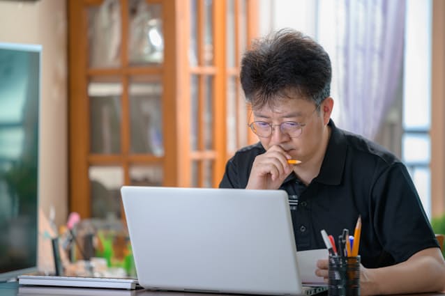リモートワークで上司と部下の接し方は大きく変わった(写真はイメージ)=PIXTA