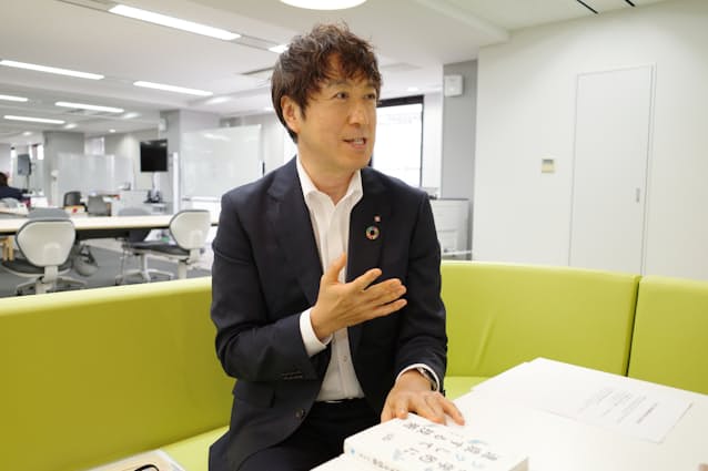 深く考えるとはどういうことかを伝えるのに最適な本だという。