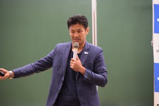 リーダーシップについての講演も数多くこなす