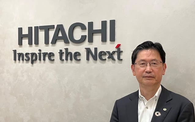日立製作所で人事を担当する田中常務