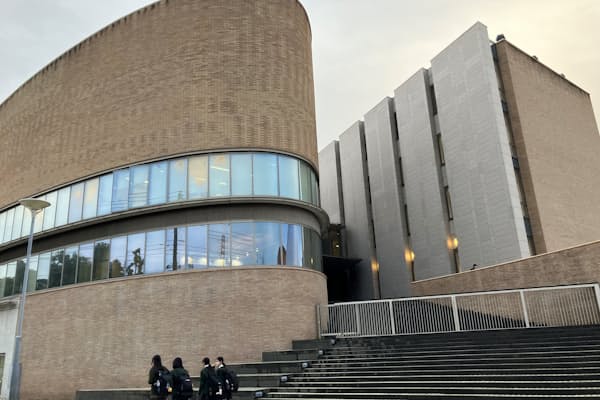 神奈川県川崎市にある洗足学園中高