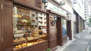 本場のバゲットを売ろうとしても、当初はさっぱり売れなかった(メゾンカイザー高輪本店)
