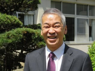 埼玉県立浦和高校の杉山剛士校長