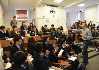 ハーバード大学の授業に参加した西高生(2014年3月)