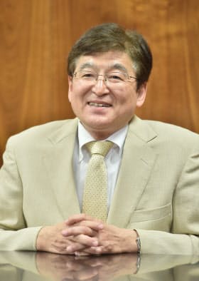 言語学者でもある町田健校長