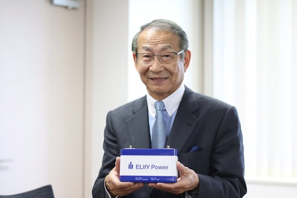 吉田博一社長は元住友銀行（現三井住友銀行）の副頭取まで務めた後、電池メーカーを興した。
