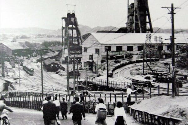 常磐炭鉱では10代で働く人も珍しくなかった=いわき市石炭・化石館提供