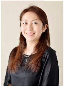 ウーマン・オブ・ザ・イヤー2013　大賞を受賞したダイヤ精機代表取締役社長の諏訪貴子さん
