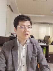 「発言が正確な文字記録として残るのは、リアル会議にない長所」と語る宮野氏