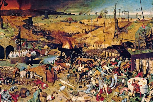 絵画『死の勝利』（ピーテル・ブリューゲル、1562年）には、社会に壊滅的な打撃を与えた疫病と戦争がヨーロッパ人の想像力に残した強烈な印象が描き出されている（PHOTOGRAPH BY ORONOZ/ALBUM）