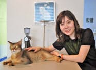 RABO(ラボ)の伊豫愉芸子代表は筋金入りの猫好きだ
