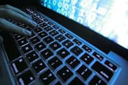大規模な情報漏洩も、入り口は個人のパソコンであることが多い(写真はイメージ)