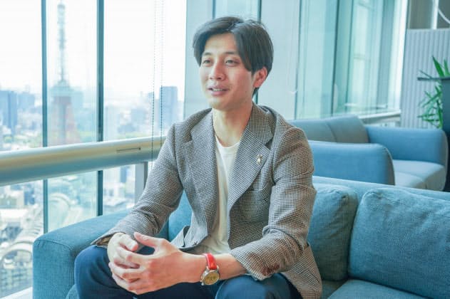 フォースタートアップスのエンジニア、藤井祐汰さんは証券会社から転職した