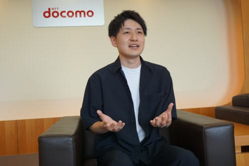 「自分の考えをまとめられないとか文章で自分の意図を他者にうまく伝えられないという壁に直面する人が多い」と語る藤崎さん